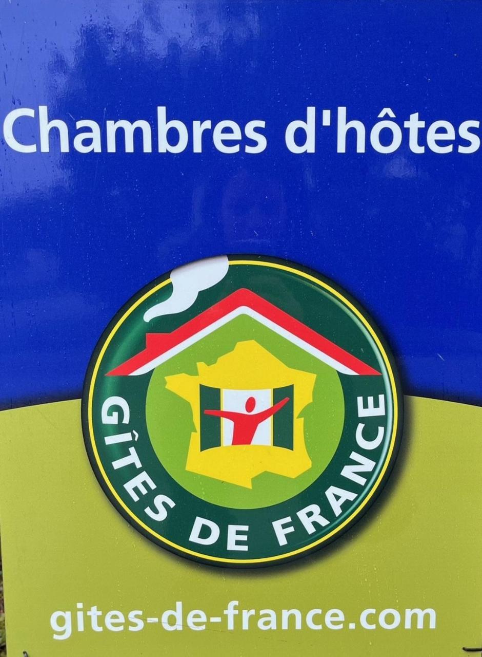 Chambres D'Hote Le Cedre Bleu Saint-Jean  Eksteriør billede